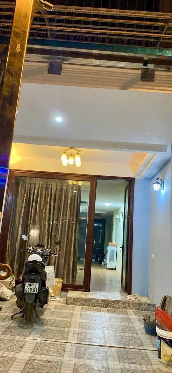 Nhà liền kề Bạch Thái Bưởi, Văn Quán 84m² - Cho thuê ngay, giá thỏa thuận!