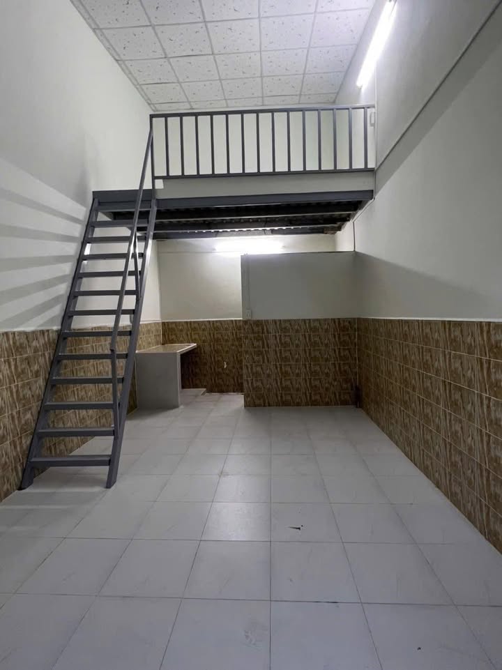 Căn phòng cho thuê tại Mỹ Tho 28m² giá 1.5 triệu - Gần Quốc lộ 60!