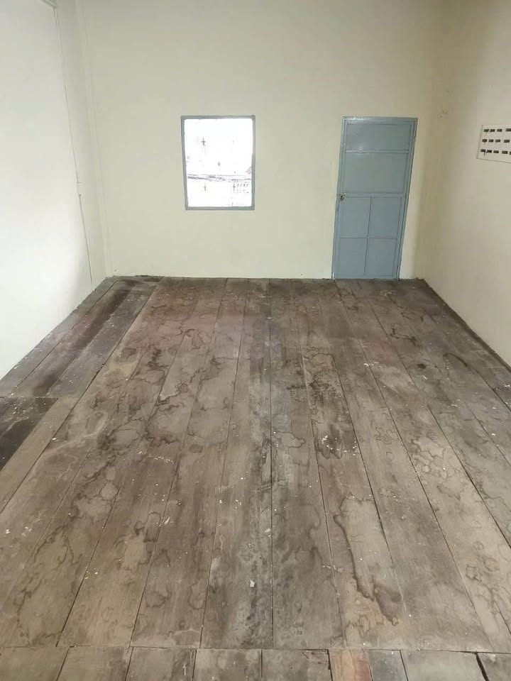 Nhà cho thuê hẻm Âu Dương Lân quận 8, diện tích 92m² giá 12 triệu/tháng - Phù hợp làm kho và cơ sở may!