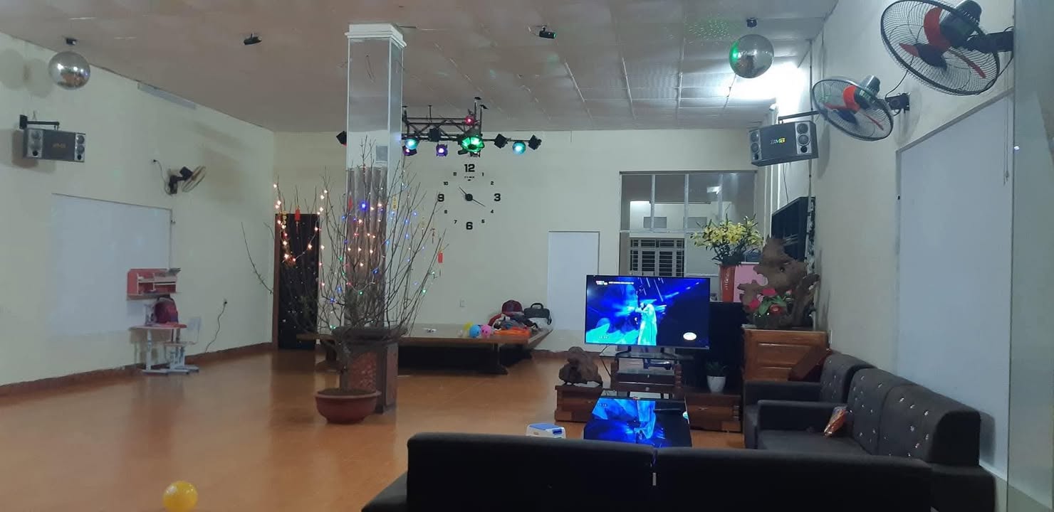 Nhà đất mặt đường Quốc lộ 2, Vị Xuyên 207.5m² - Tiềm năng kinh doanh lớn!