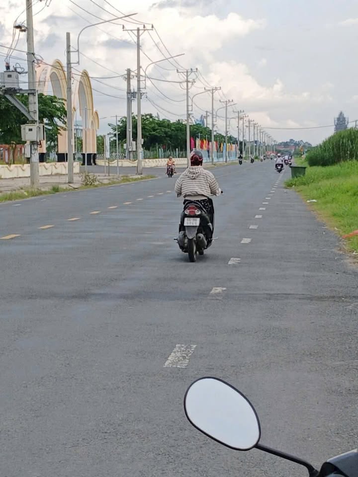 Đất mặt tiền đường 3/2, phường Cái Vồn, 878m² - Giá chỉ 10.617 tỷ, thương lượng ngay!