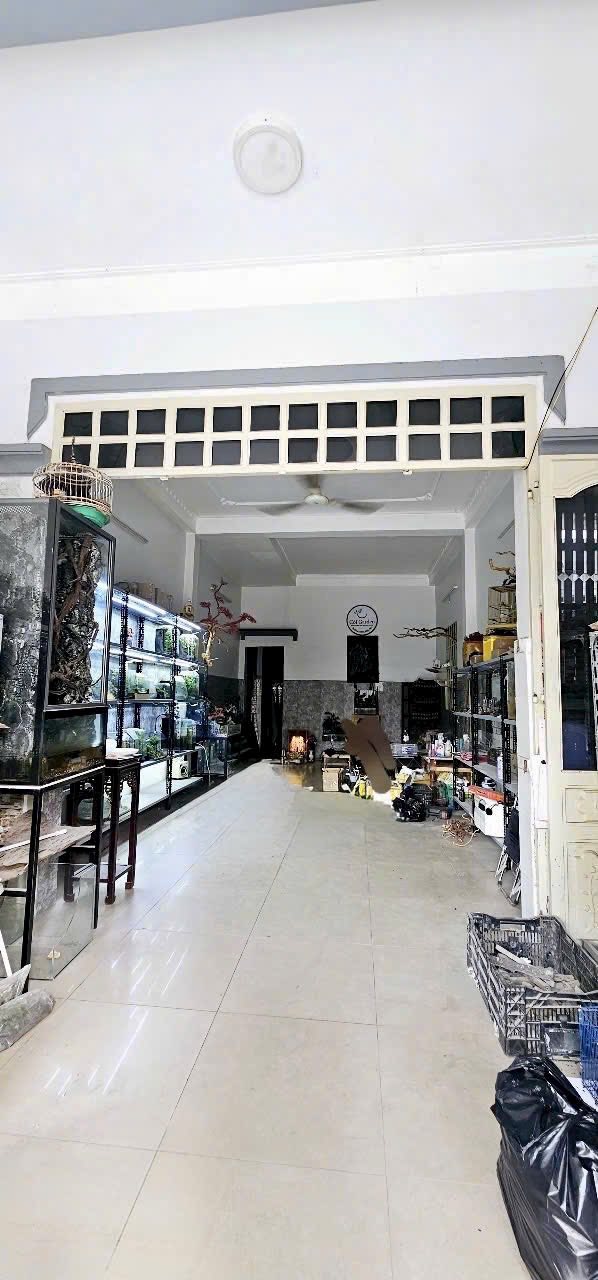 Nhà mặt tiền kinh doanh Tăng Nhơn Phú B, Quận 9, 119m² giá 13 tỷ - Đầu tư sinh lời ngay!