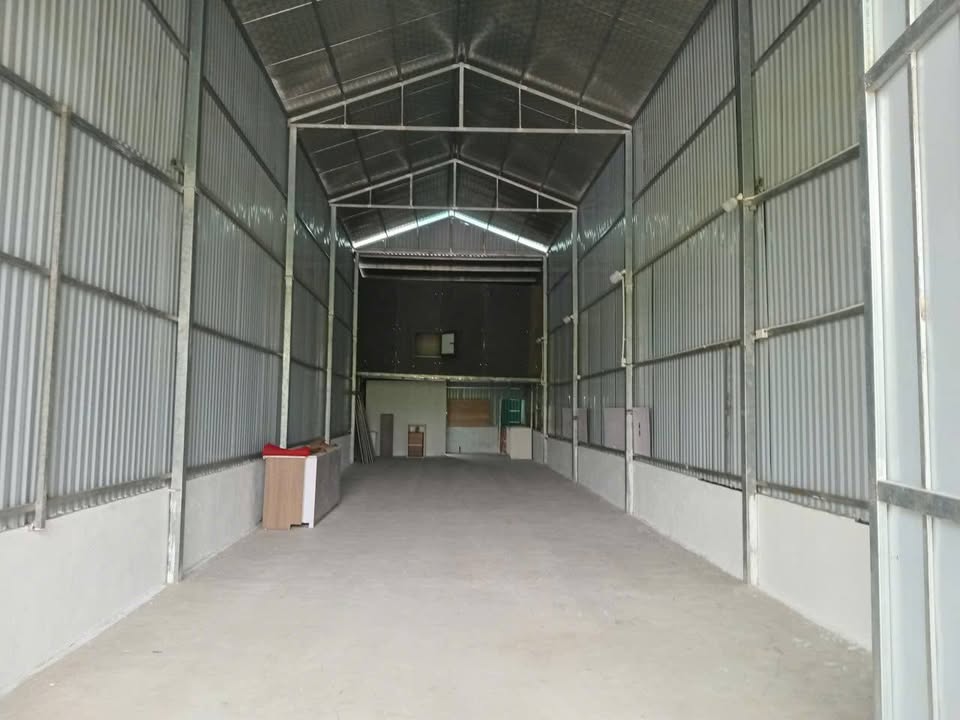 Kho xưởng cho thuê tại Bát Khối, Gia Lâm 120m² giá 8.5 triệu - Phù hợp mọi nhu cầu!