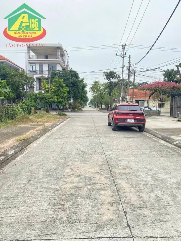 Đất nền hiếm tại Quảng Trường 2, phường Hoa Lư, 106m² giá 8 tỷ - Cơ hội đầu tư tuyệt vời!