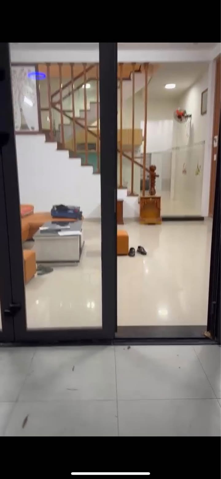 Nhà cho thuê mặt tiền Bàu Năng, Thanh Khê 86m² chỉ 15 triệu/tháng - Đầy đủ nội thất!