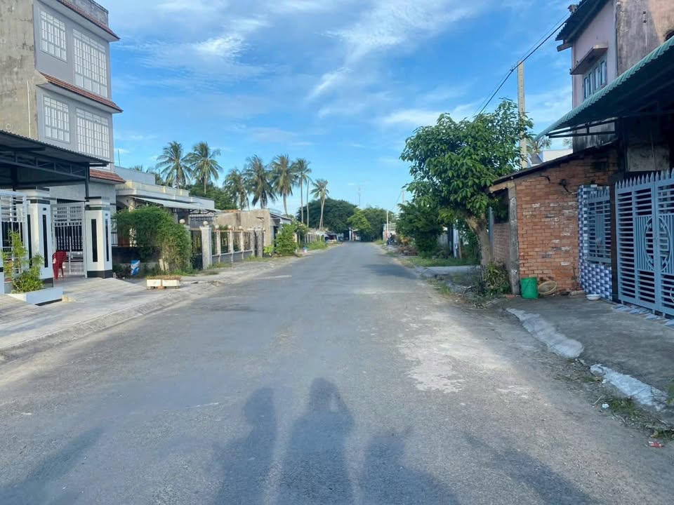 Nhà mặt tiền Phan Thị Bạch Vân Gò Công 105m² giá 1.6 tỷ - Tiềm năng đầu tư cao!