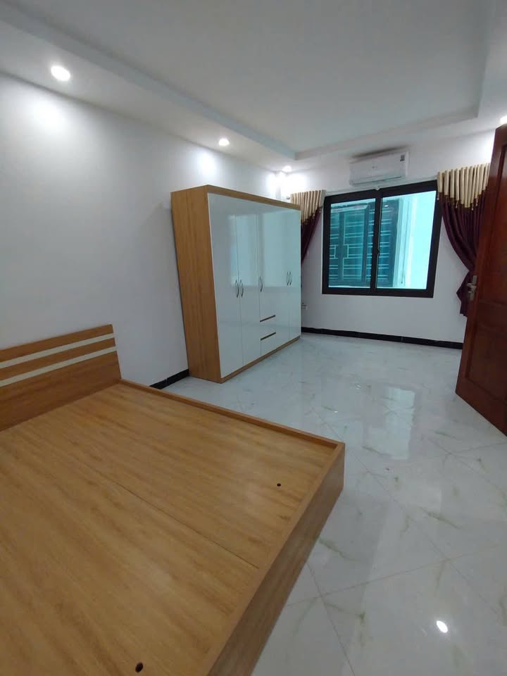 Nhà nguyên căn cho thuê Tả Thanh Oai 30m² giá 4.5 triệu - Full nội thất tiện nghi!