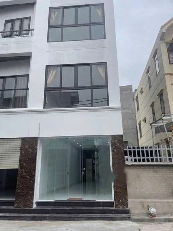 Cho thuê nhà mặt đường Yên Duyên, Cầu Giấy 48m² giá 26 triệu - Sẵn sàng kinh doanh ngay!