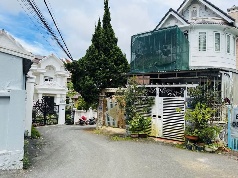 Đất 305m² đường Nguyễn Trãi, Đà Lạt - Giá chỉ 13 tỷ, cơ hội đầu tư tuyệt vời!