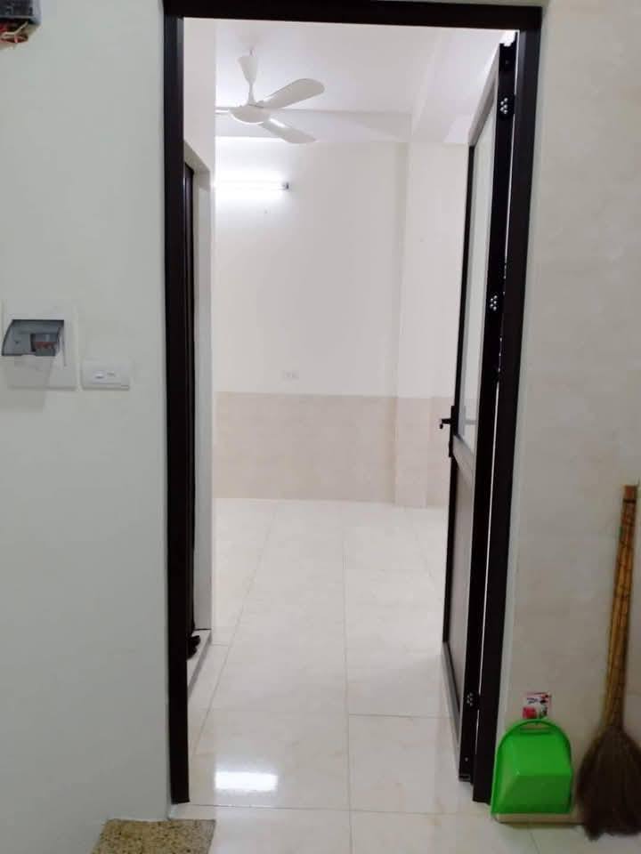 Phòng cho thuê tại Phúc Tân, Hoàn Kiếm - Giá 2.7 triệu, giờ giấc tự do!
