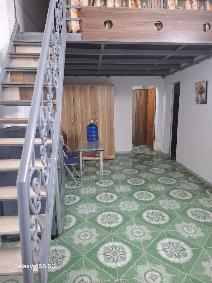 Nhà cấp 4 cho thuê ngõ 39 Đại Đồng, Vĩnh Hưng 2 PN - Full đồ chỉ 5 triệu/tháng!