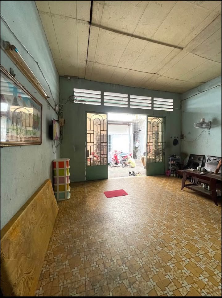 Nhà riêng đường Lê Văn Việt, Hiệp Phú 70m² giá 4 tỷ - Tiện ích ngập tràn!