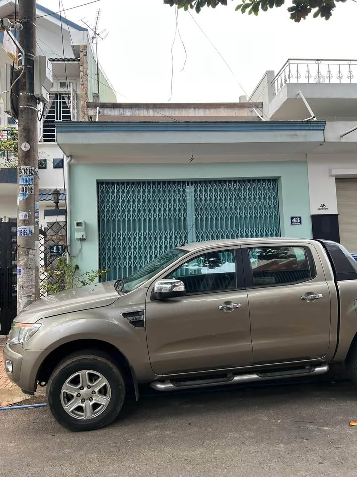 Nhà mặt tiền Nguyên Hồng, Buôn Ma Thuột 135m² giá chỉ 5 triệu/tháng - Khu vực yên tĩnh, dân cư ổn định