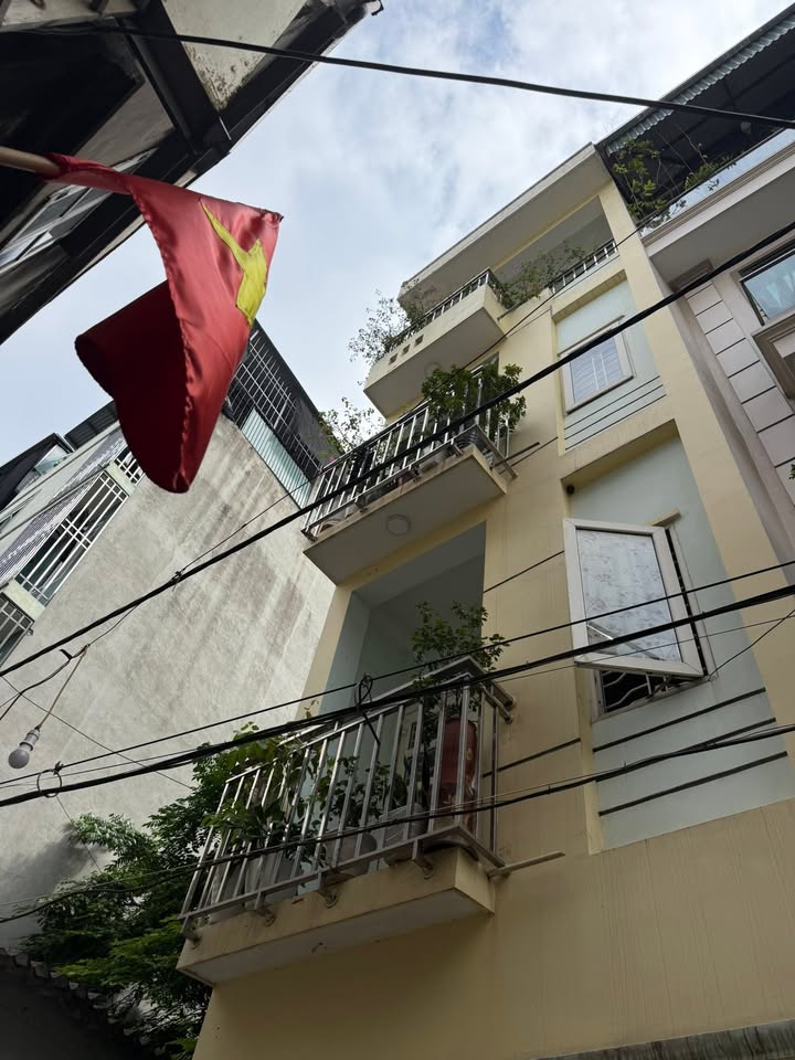 Nhà riêng Xuân Đỉnh 51m² giá 13 tỷ - Ô tô vào nhà, sổ đỏ nở hậu!