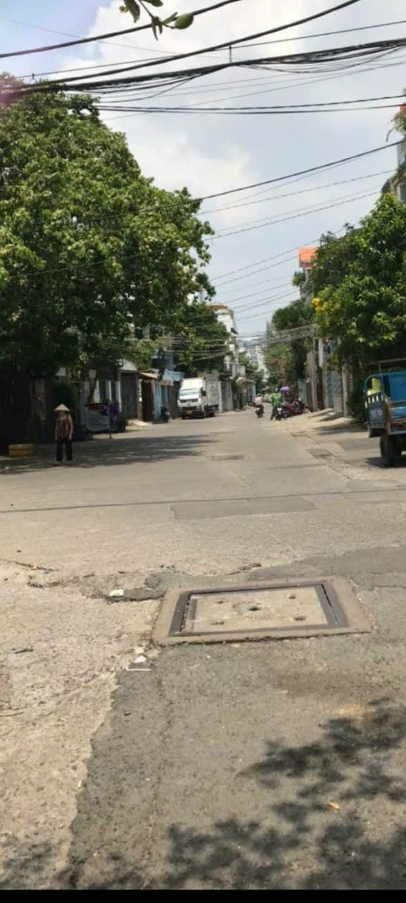 Nhà mặt tiền đường Tôn Thất Thuyết, quận 4, 60m² giá 7.5 tỷ - Ô tô vào tận nhà!