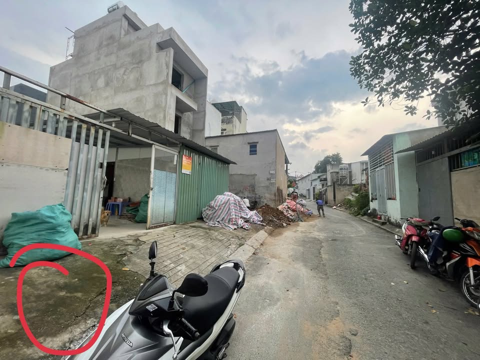 Đất mặt tiền Làng Tăng Phú, Q9, 98m² chỉ 8.05 tỷ - Cơ hội đầu tư lý tưởng!