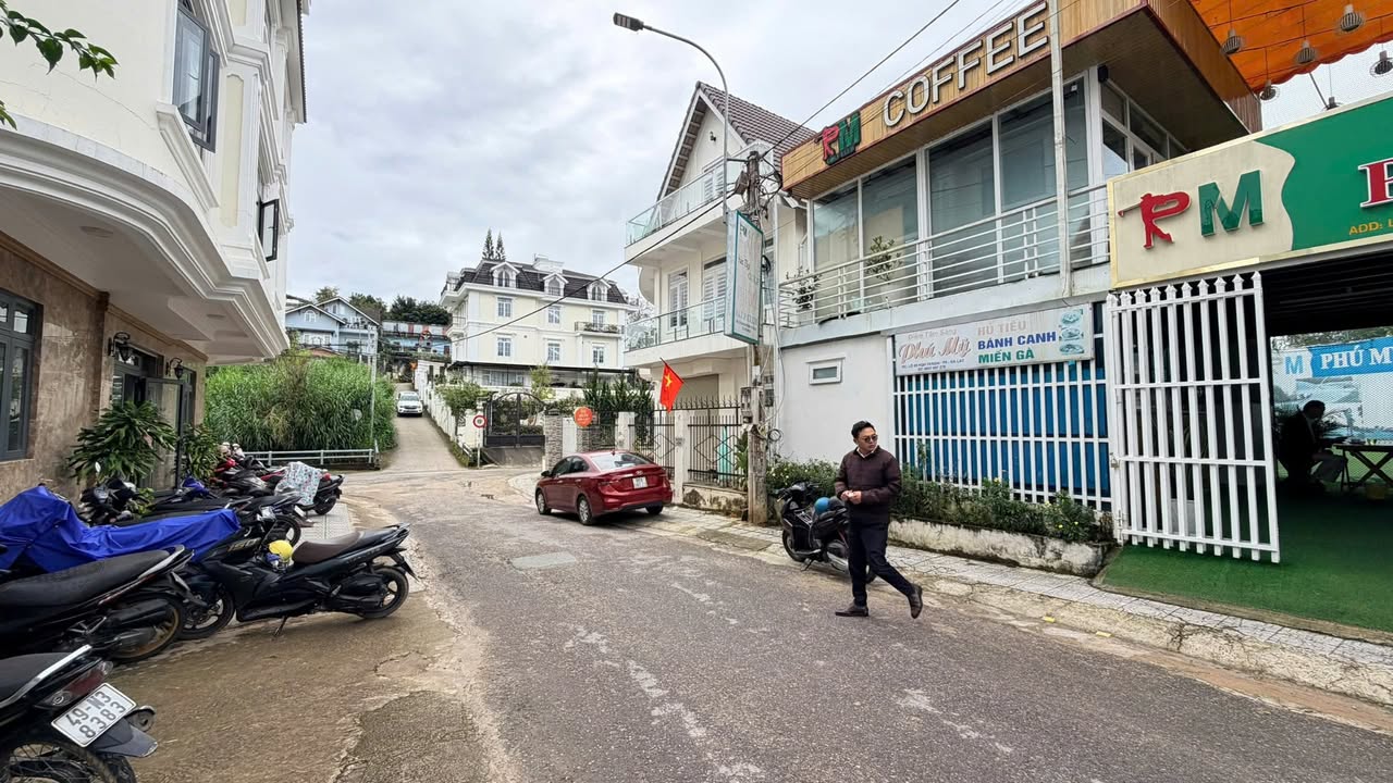 Nhà mặt tiền đường Yersin, Đà Lạt 371m² giá 25 tỷ - Đầu tư sinh lời ngay!