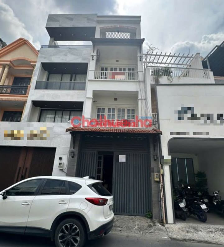 Nhà Mặt Tiền Huỳnh Văn Bánh 80m² giá thuê tốt - Kinh doanh thuận lợi!