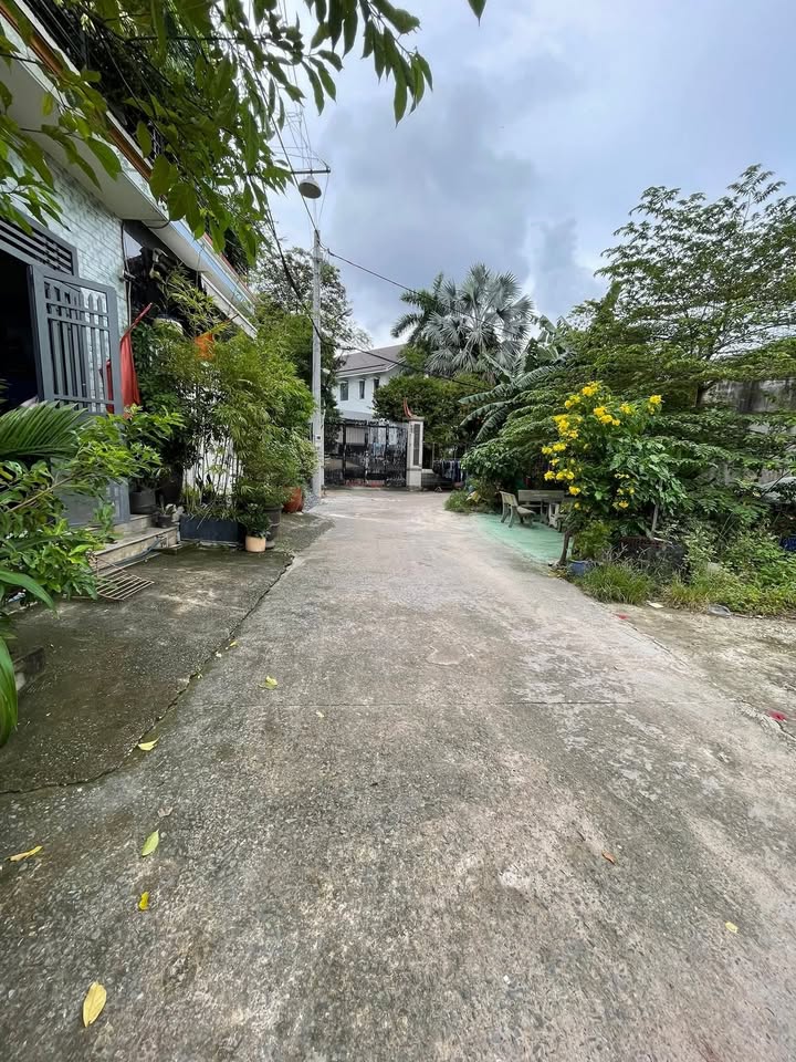 Đất 2 mặt tiền 64m² giá 4 tỷ - Hẻm ô tô tránh tại Phường Linh Xuân, Thủ Đức