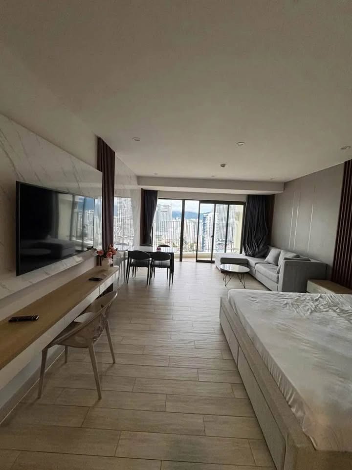 Căn hộ Studio Goldcoast Lộc Thọ 55m² giá 15 triệu - View phố biển tuyệt đẹp!