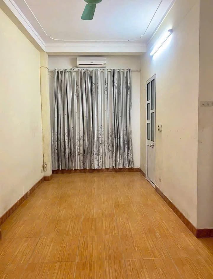 Phòng trọ 30m² tại Hoàng Mai chỉ 2.5 triệu - Không chung chủ, đầy đủ tiện nghi!