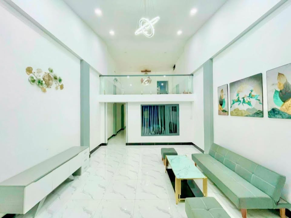 Nhà mặt tiền đường Phan Chu Trinh, Cam Ranh, 64.15m² giá 4 tỷ - Thích hợp kinh doanh và ở ngay!