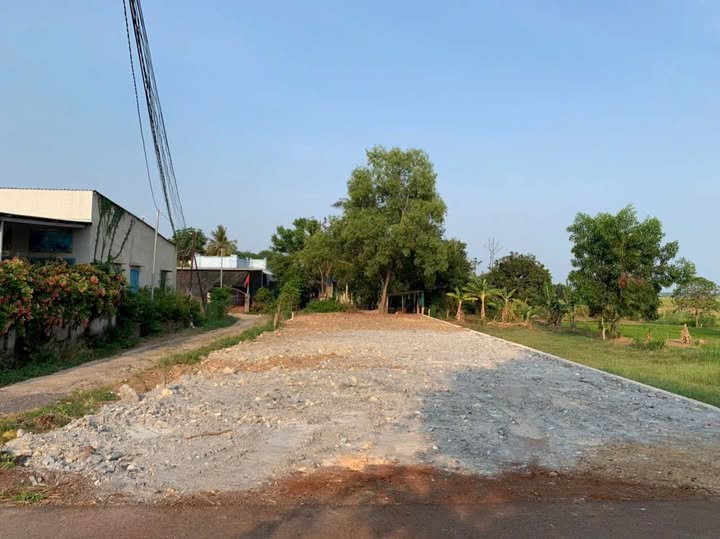 Đất góc 2 mặt tiền xã Long Phước 516m² giá 2.5 tỷ - Đầu tư sinh lời ngay!