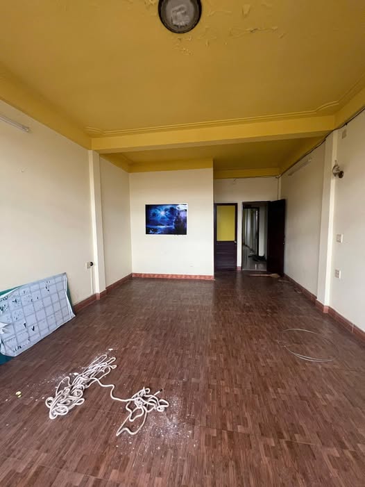 Nhà mặt tiền Lê Hồng Phong Bảo Lộc 100m² giá 20 triệu - Phù hợp kinh doanh đa ngành nghề!