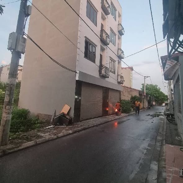 Đất nền Trâu Quỳ, Gia Lâm 33m² giá 6 tỷ - Vị trí đắc địa, kinh doanh thuận lợi!