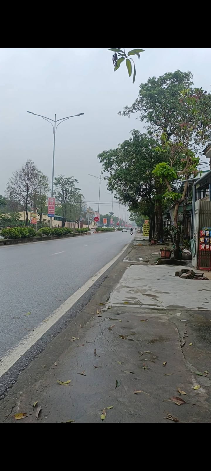 Nhà 2,5 tầng mặt tiền QL46, Hưng Nguyên 90m² - Giá chỉ 5 tỷ!