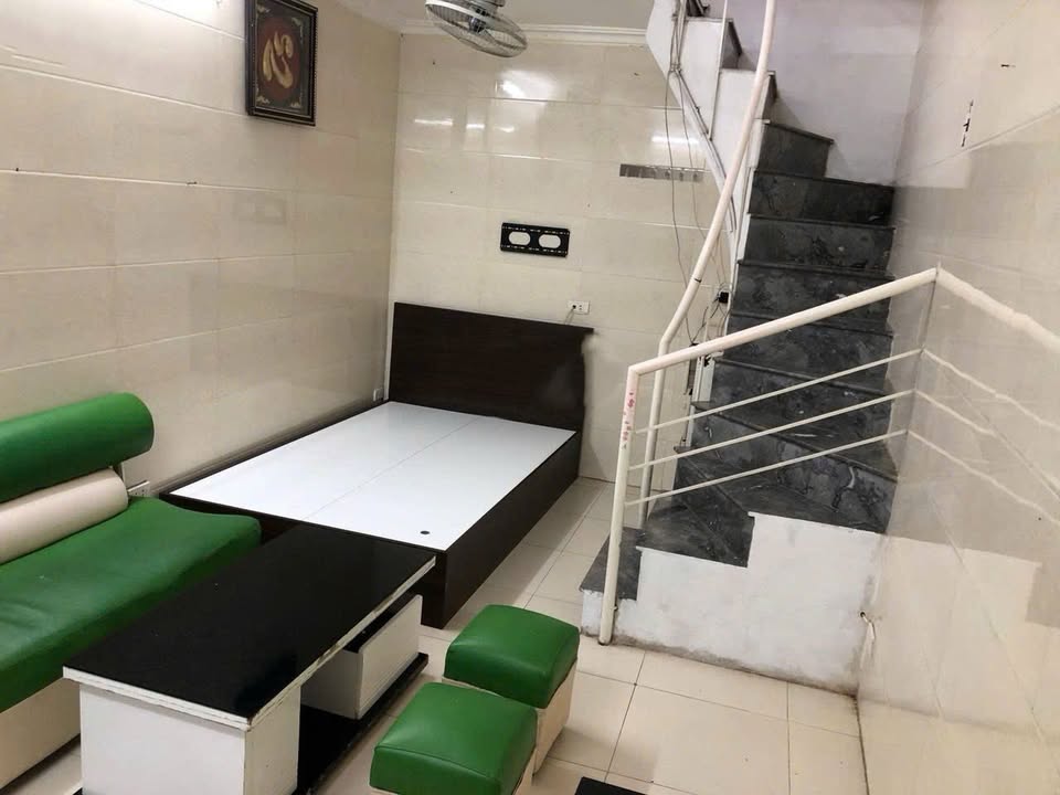 Nhà riêng cho thuê ngõ Linh Quang, Đống Đa 25m² giá 7.5 triệu - Phù hợp cho gia đình ở