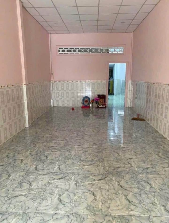 Nhà cấp 4 mặt tiền Quốc lộ 1A, phường 4, Tân An - 96m² giá 2.1 tỷ, thương lượng!