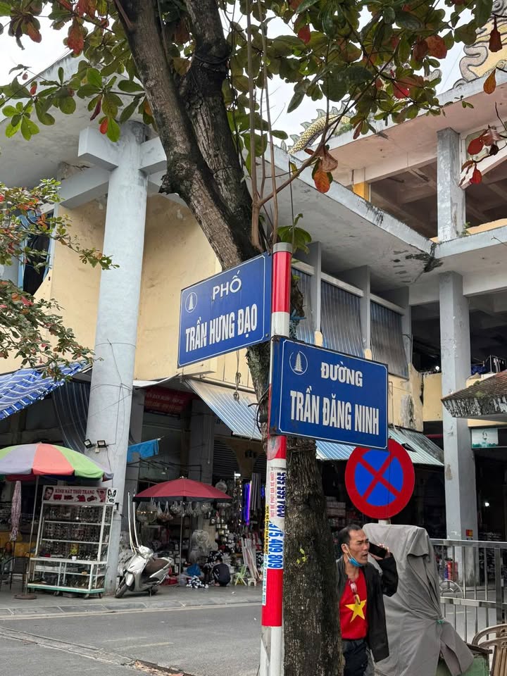 Bán nhà mặt đường Trần Hưng Đạo, Nam Định, 40.8m² - Vị trí kinh doanh đắc địa!