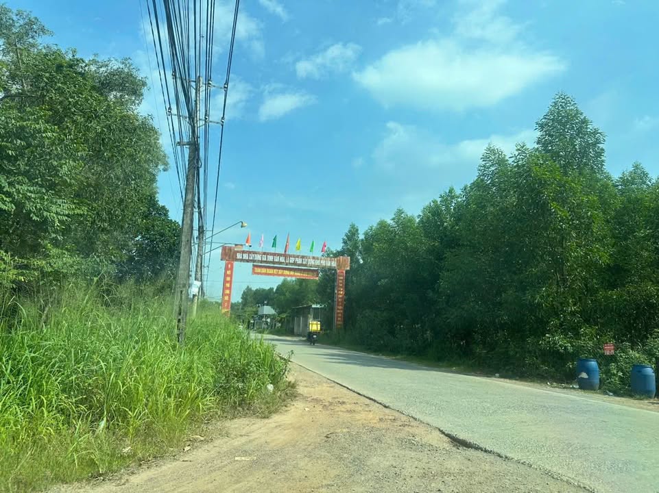 Đất nền 1600m² phường Tam Phước giá 3 tỷ - Phù hợp xây nhà trọ hoặc nghỉ dưỡng!