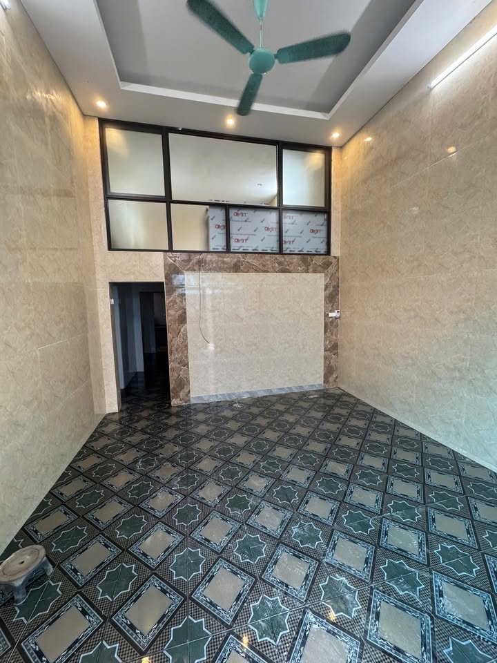 Nhà riêng Hà Tu Hạ Long 65m² giá chỉ 2 tỷ - Sổ đỏ chính chủ