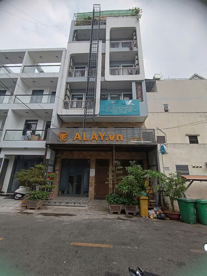 Chính chủ bán CHDV cao cấp tại Tân Phú 146.64m² giá 24.9 tỷ - Đầu tư sinh lời ổn định!