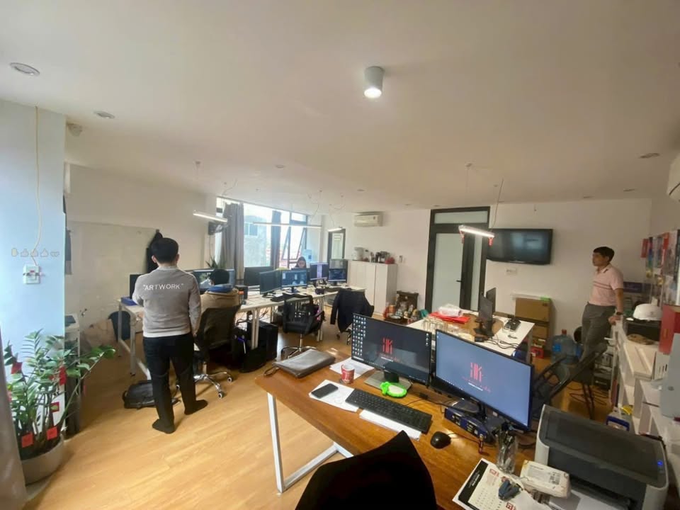 Cho thuê văn phòng tại Cầu Giấy 65m² giá 6.5 triệu - Không gian lý tưởng cho doanh nghiệp!
