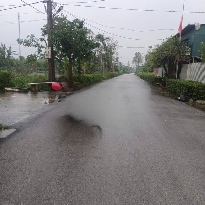 Đất nền lô góc 2 mặt tiền Thạch Bình 181m² giá chỉ 1.8 tỷ - Cơ hội đầu tư hiếm có!