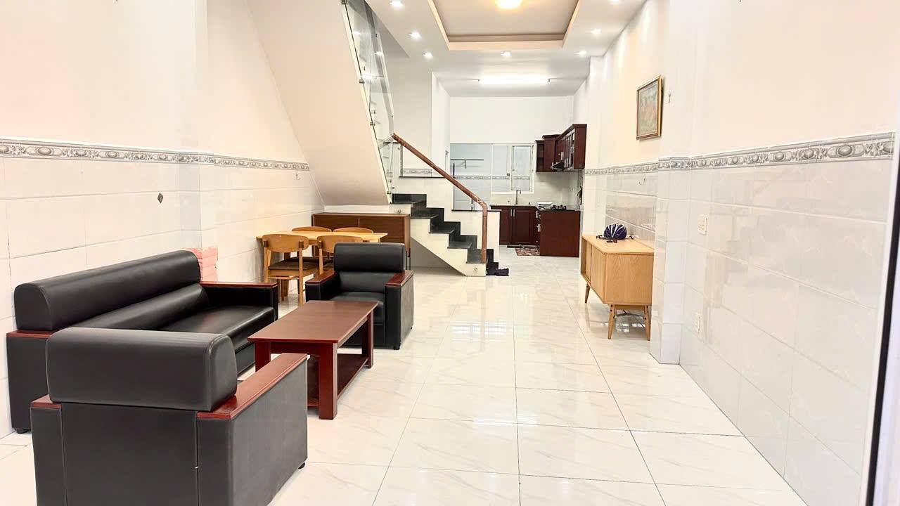 Nhà cho thuê hẻm 74 Đại lộ Bình Dương, Thủ Dầu Một 7 triệu - Thiết kế hiện đại, đầy đủ nội thất!