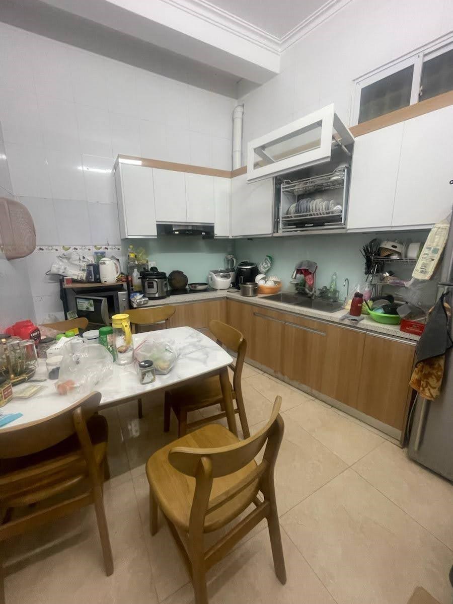 Nhà Phố Vũ Tông Phan, Khương Đình, 53m² giá 12.7 tỷ - Lô góc, Kinh doanh thuận lợi!