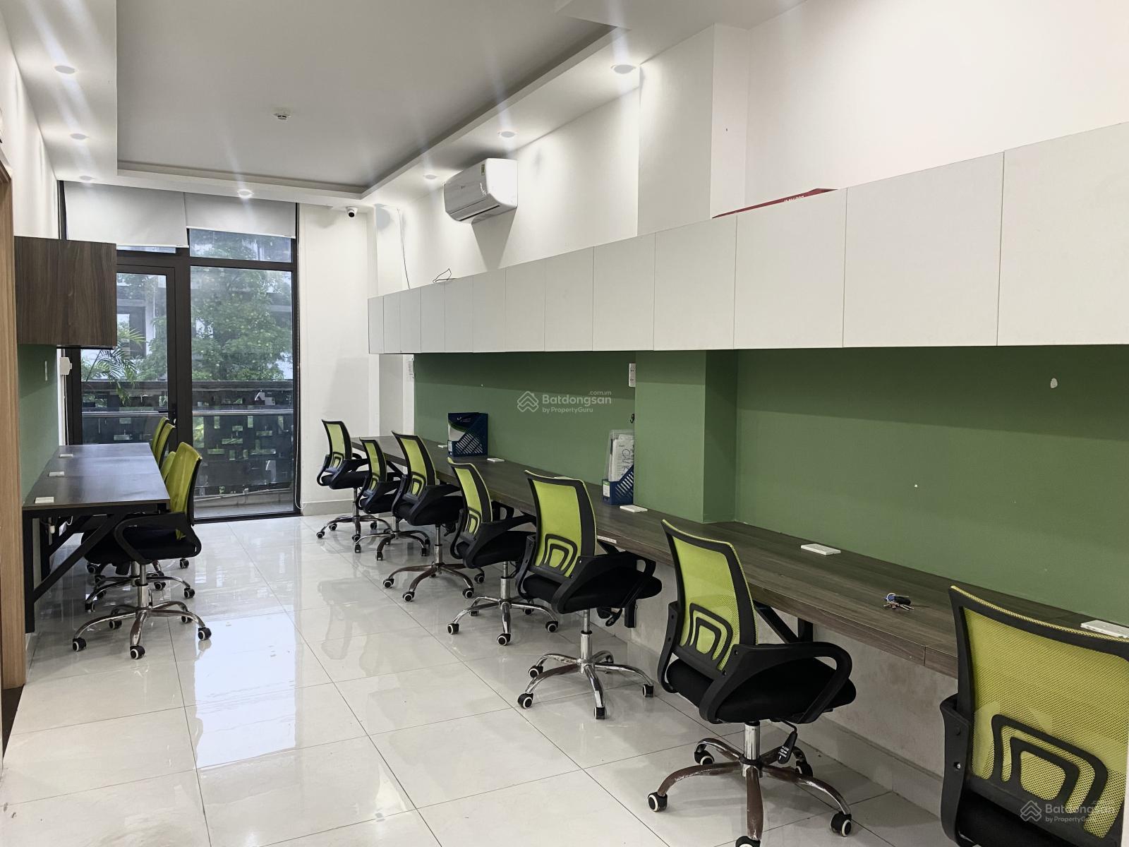 Cho thuê văn phòng trung tâm Đà Nẵng 45m² giá 7 triệu - Full nội thất, chỉ việc xách laptop vào làm việc!