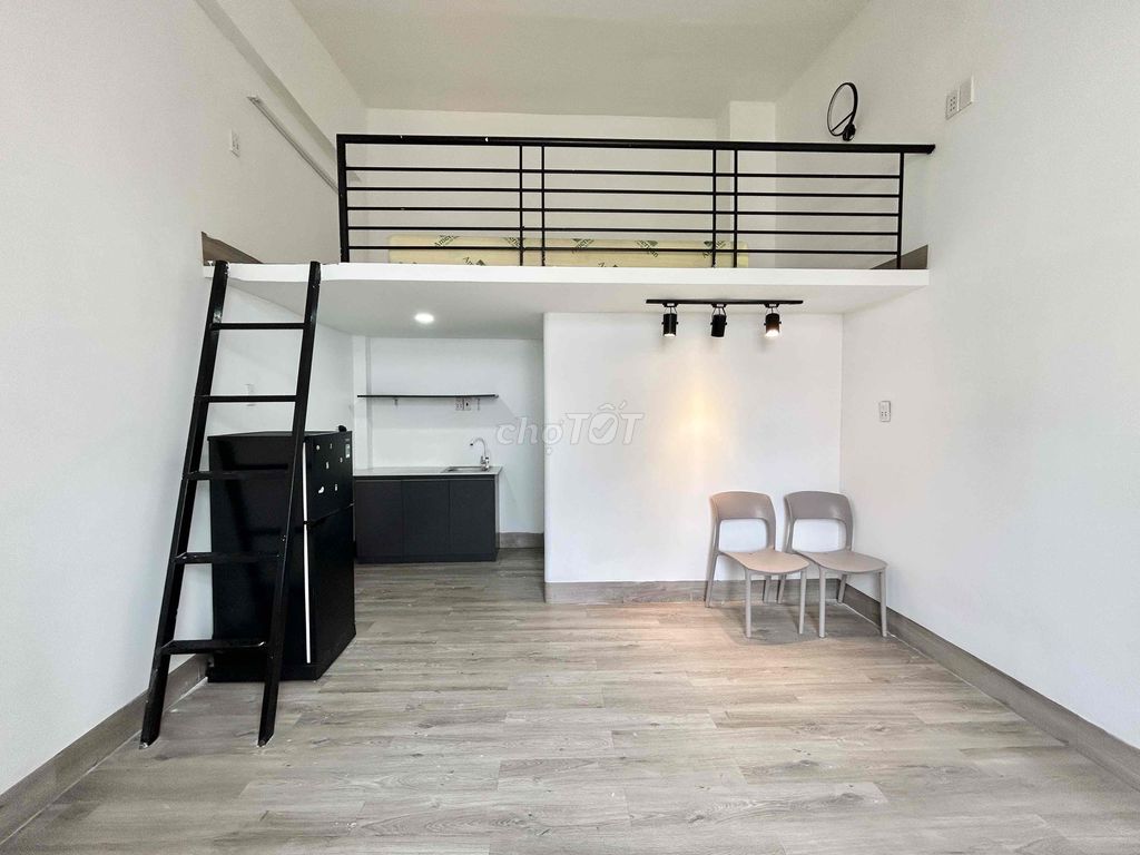 Phòng gác 30m² đường Yên Thế, Tân Bình chỉ 5.500.000 VND - Giảm giá tháng đầu cực sốc!
