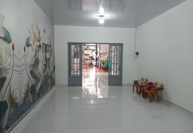 Cho thuê mặt bằng 4x18m giá 20 triệu mặt tiền Nguyễn Duy Trinh - Khu vực sầm uất