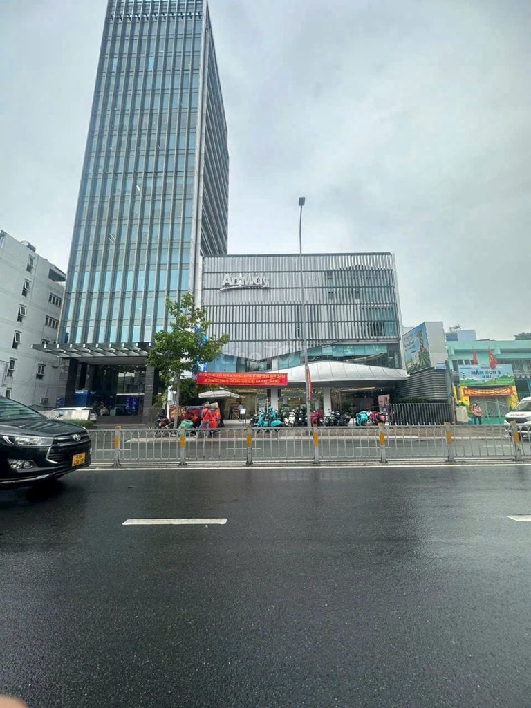 Mặt tiền Nguyễn Hữu Thọ, Quận 7, 15.6x20m, Giá 190 triệu - Kinh doanh đa ngành nghề