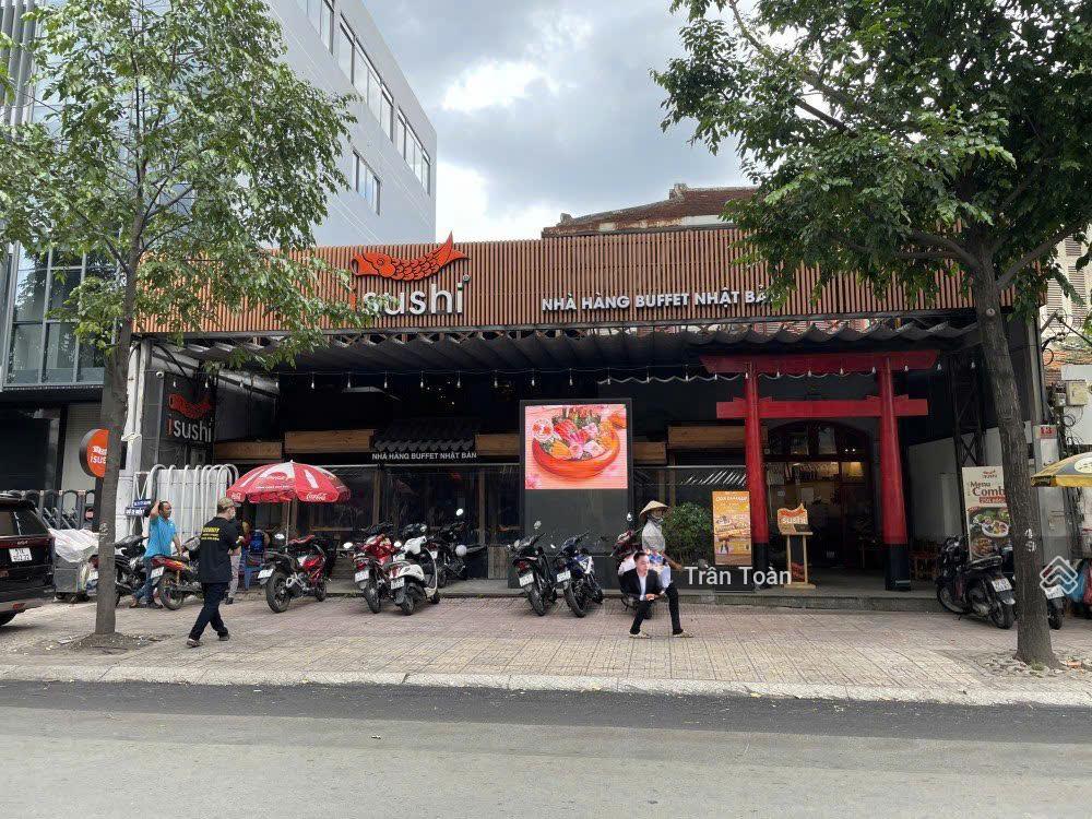 Bán nhà mặt tiền Lê Quý Đôn, Quận 3: 373m², giá 124 tỷ - Đầu tư sinh lời ngay!