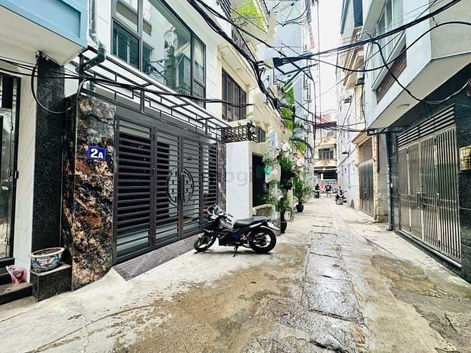 Bán CHDV Quan Hoa, Cầu Giấy - 131m² giá 27.4 tỷ - Dòng tiền ổn định 1,8 tỷ/năm!