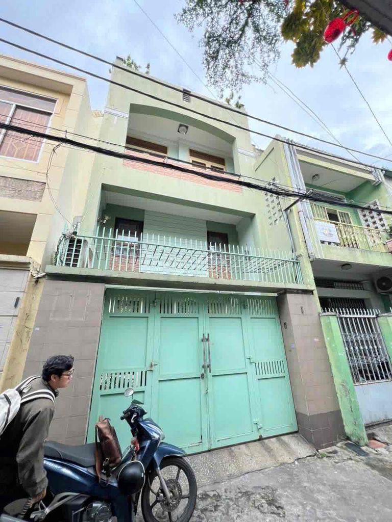 Nhà hẻm 6m Đường Năm Châu, Tân Bình 91.5m² giá 10.4 tỷ - Sổ hồng riêng