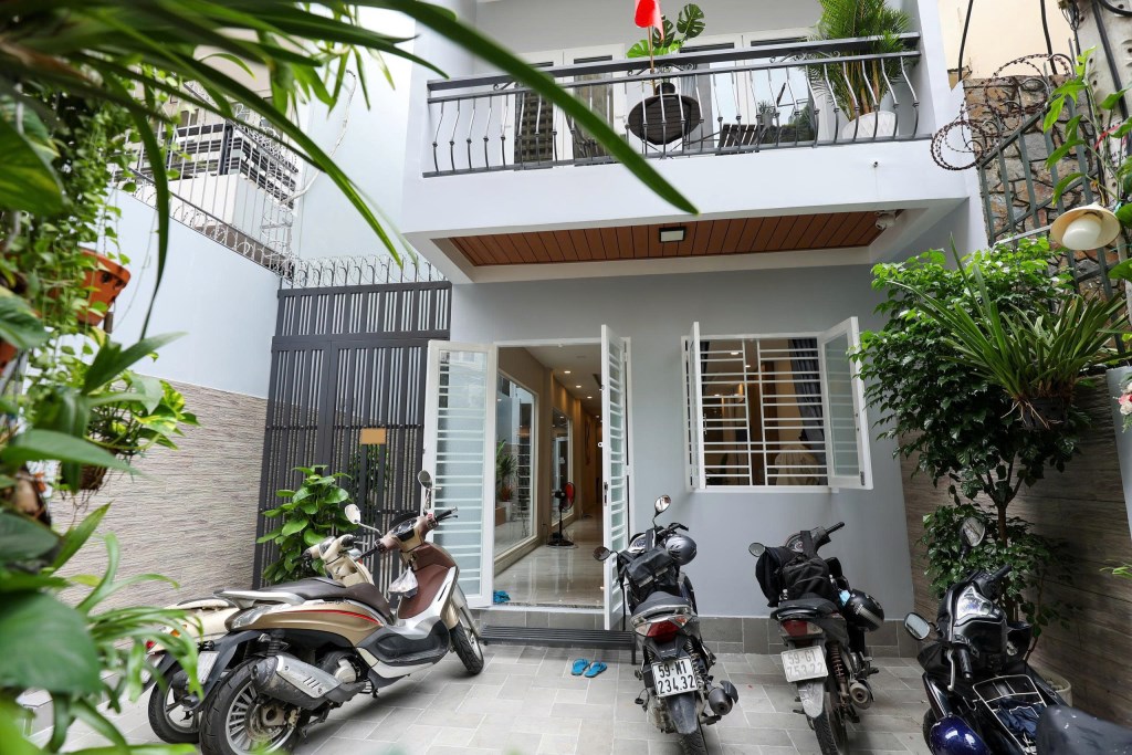 Bán nhà biệt thự mini Quận 1 110m² giá 25 tỷ - Thiết kế sân vườn sang trọng