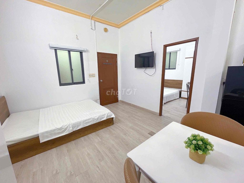 Căn hộ 2PN đường Lê Văn Sỹ 50m² giá 8.2 triệu - Full nội thất, dọn vào ở ngay!