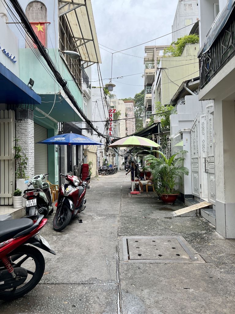 Mặt bằng cho thuê 24m² tại trung tâm P Bến Thành, Q1 - Giá chỉ 6 triệu/tháng!